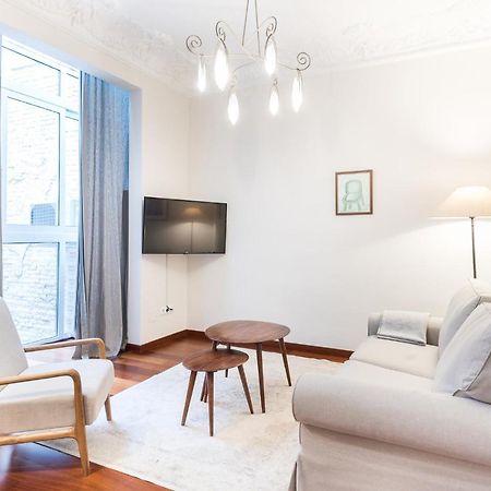 Modernist Apartment In The Best Location Barcelona Exterior photo